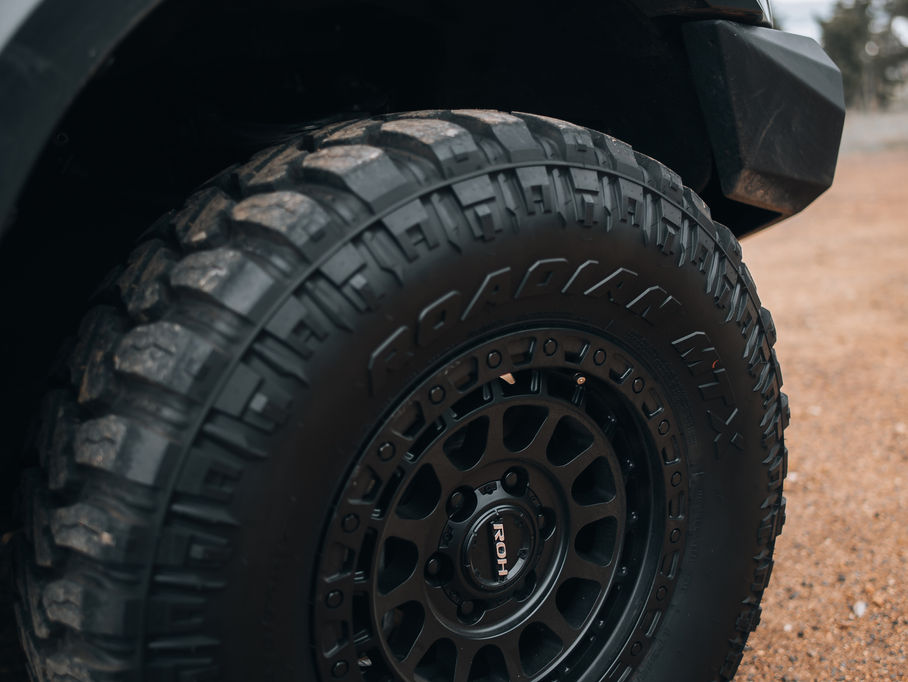 Why you should reduce tyre pressure when beach driving