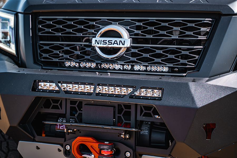 Nissan Navara Behind-Grille Light Bar